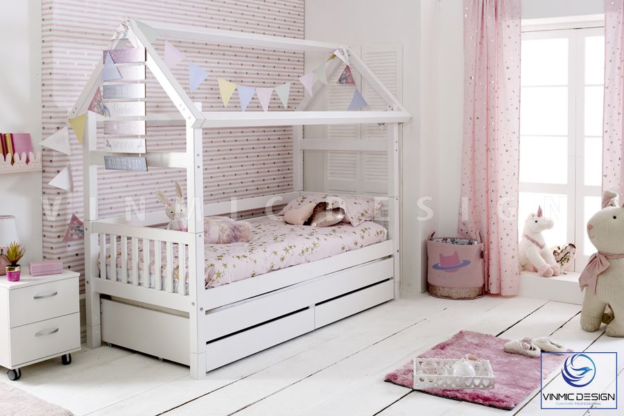 Phòng ngủ đẹp cho bé gái sẽ là nơi trú ẩn cuối cùng của con yêu của bạn. Màu sắc tươi sáng, thiết kế đa dạng mang đến một không gian sống động, thú vị và giúp bé phát triển khả năng tư duy và sáng tạo của mình.